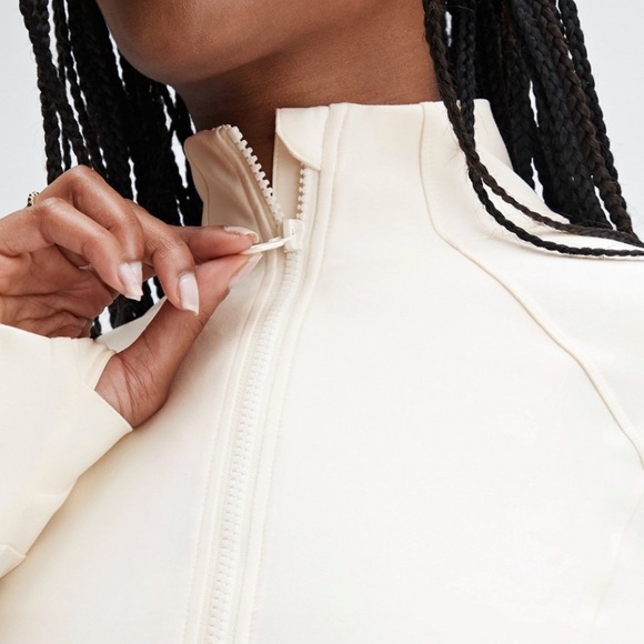 Fabletics Trinity Performance Jacket - Picture 4 of 9